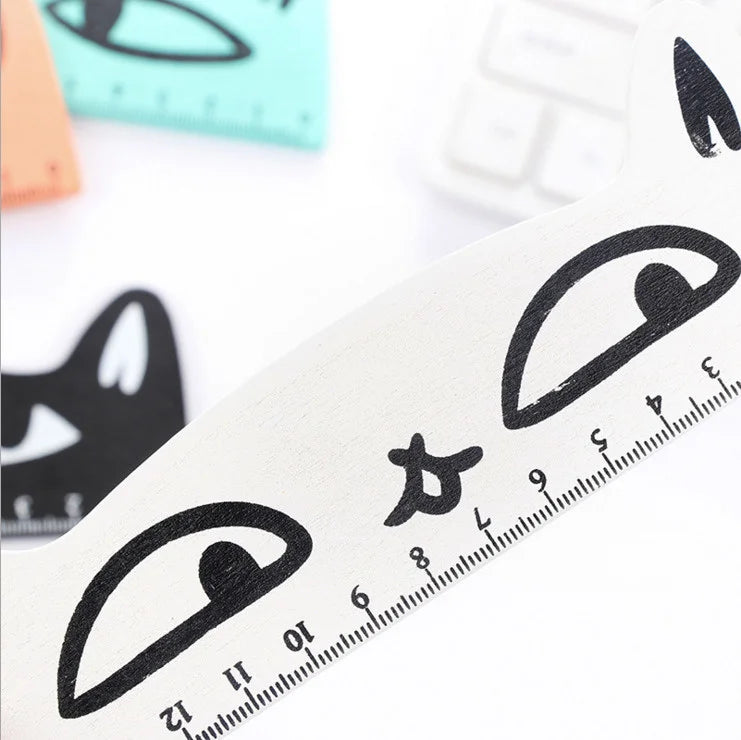 Regla Kawaii Gato Negro Lytwtw’s - 15 cm Madera - TU ULTIMO CLIC