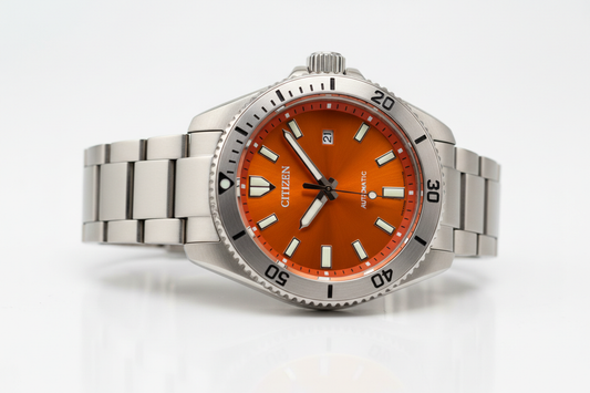 Citizen NJ0170-83Z: El Reloj Automático con Esfera Naranja que Está Revolucionando la Relojería Urbana en 2026