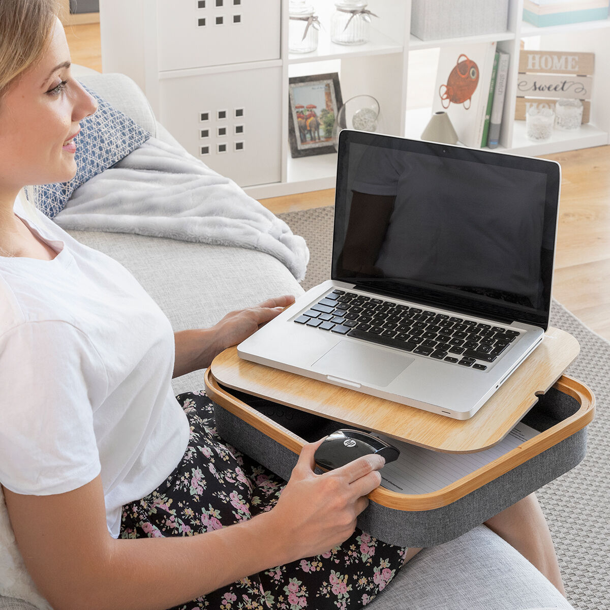 Escritorio Portátil con Almacenaje Larage InnovaGoods | Mesa Cama Sofá Multifunción - TU ULTIMO CLIC